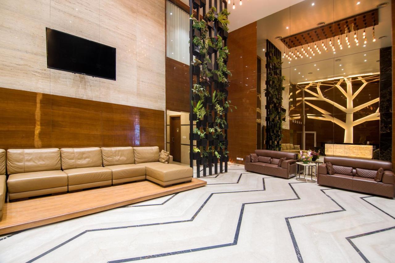 העיר בנגלור Zion - A Luxurious Hotel מראה חיצוני תמונה