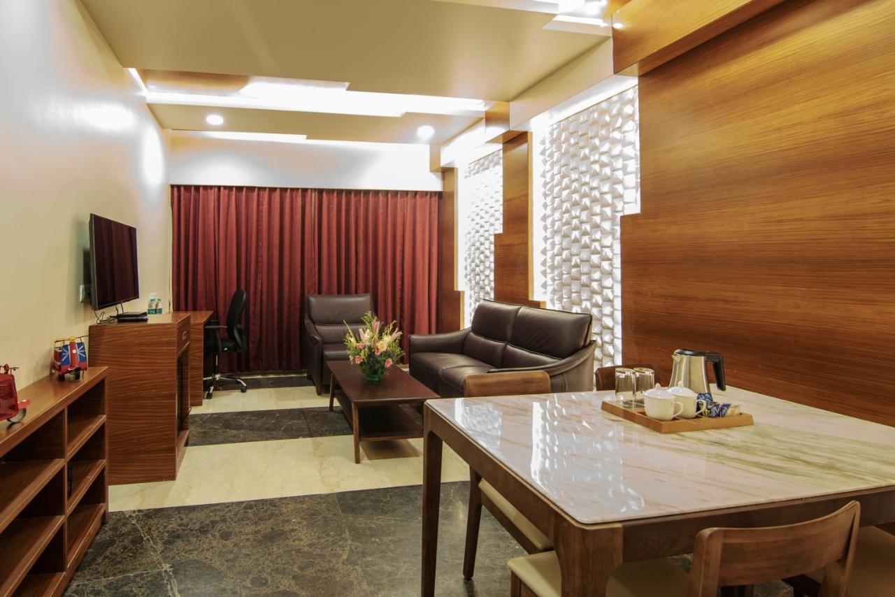 העיר בנגלור Zion - A Luxurious Hotel מראה חיצוני תמונה