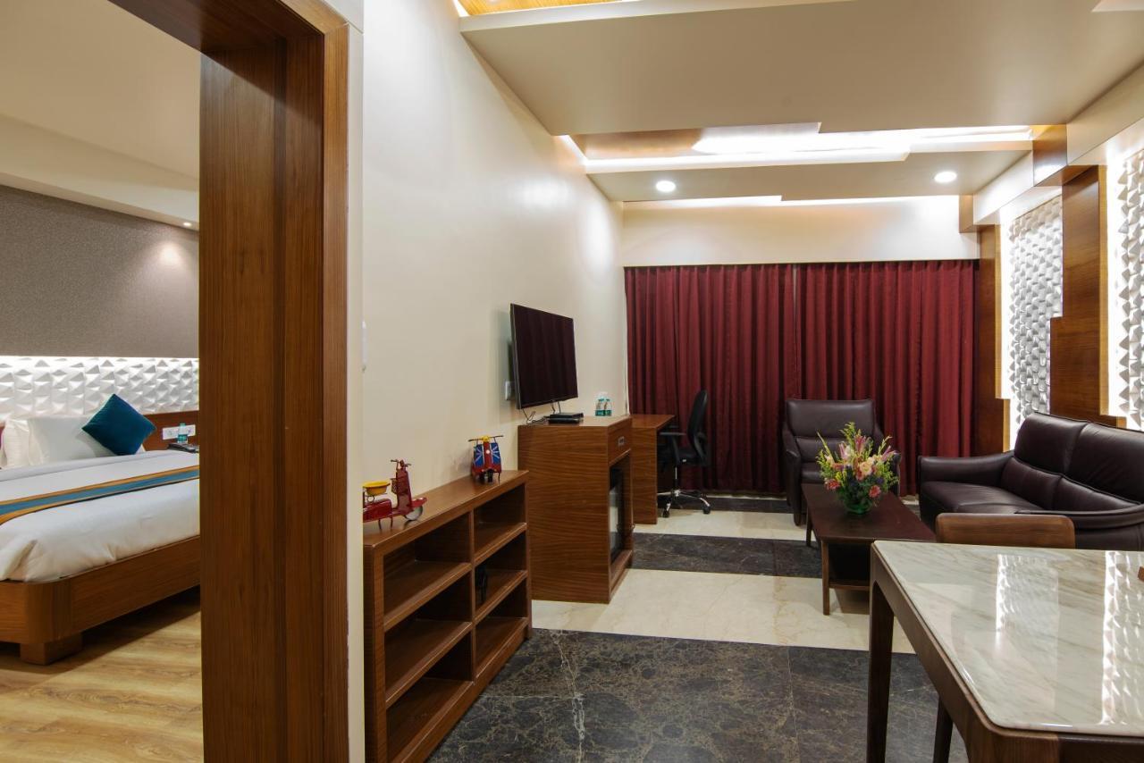 העיר בנגלור Zion - A Luxurious Hotel מראה חיצוני תמונה