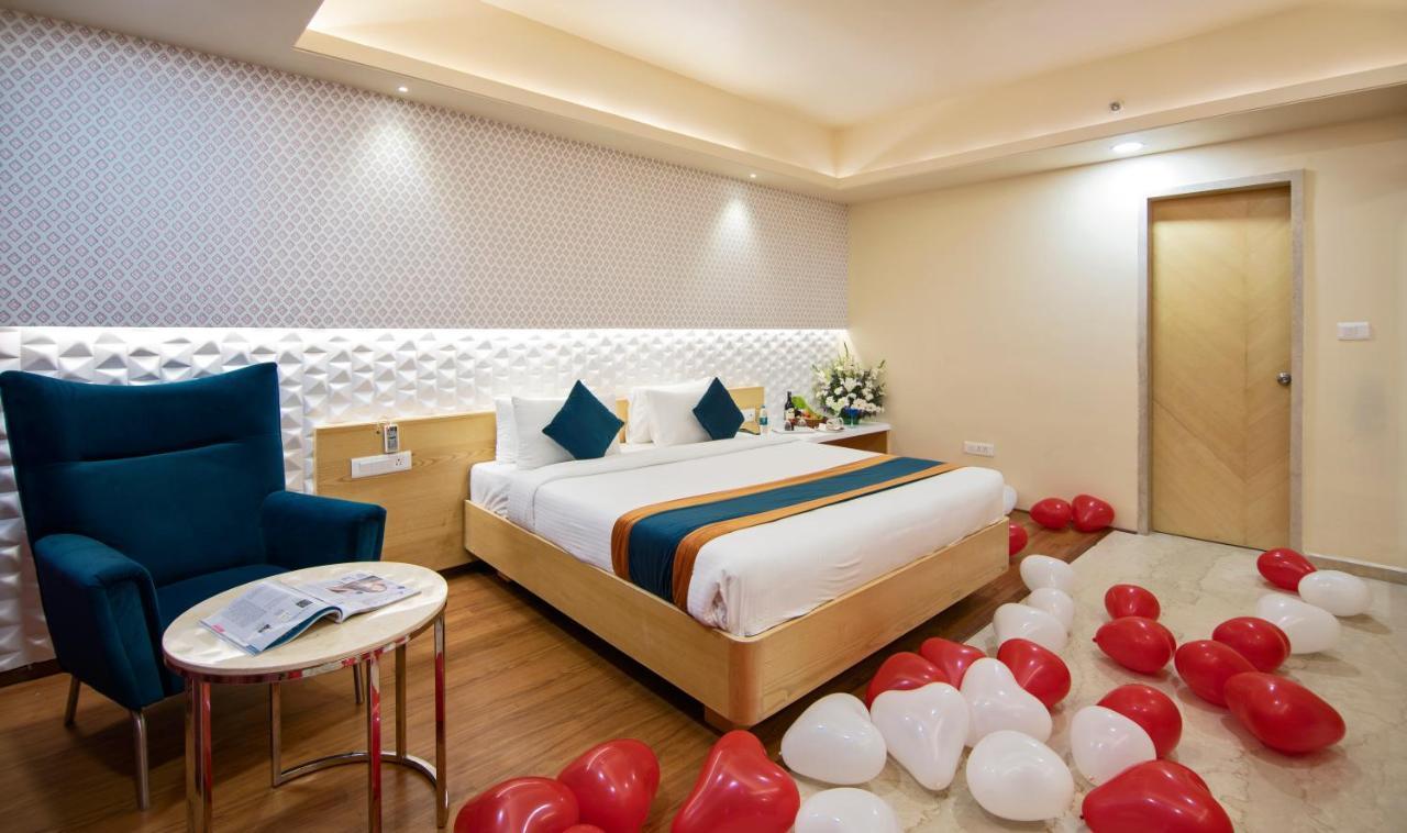 העיר בנגלור Zion - A Luxurious Hotel מראה חיצוני תמונה